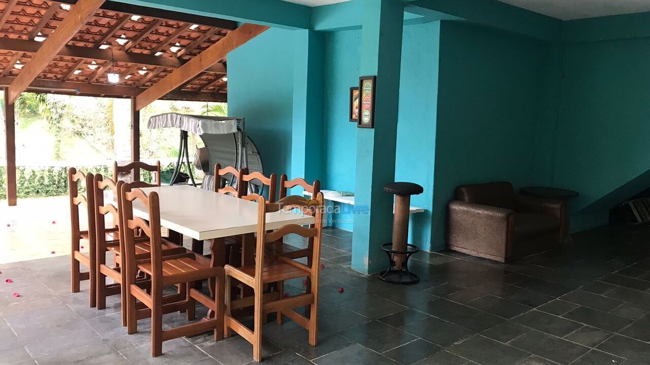 Granja para alquiler de vacaciones em Guararema (Freguesia da Escada)