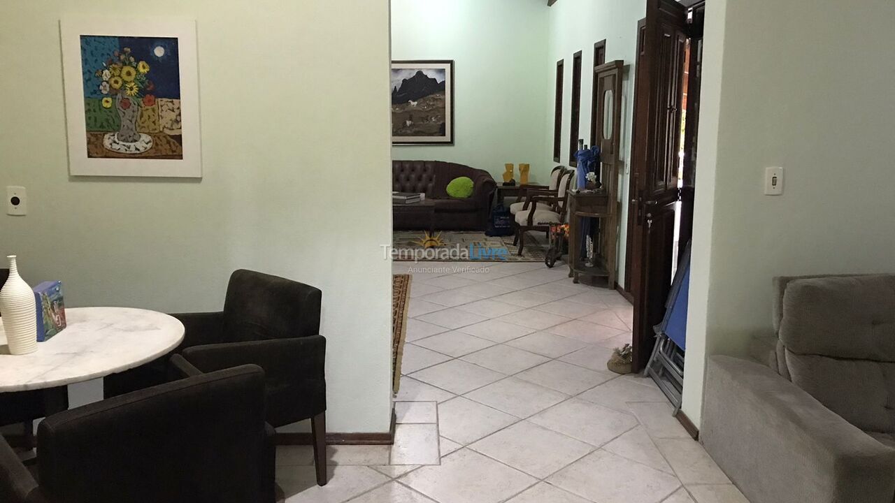 Granja para alquiler de vacaciones em Guararema (Freguesia da Escada)