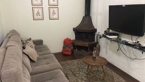 Hermosa finca con vista al lago