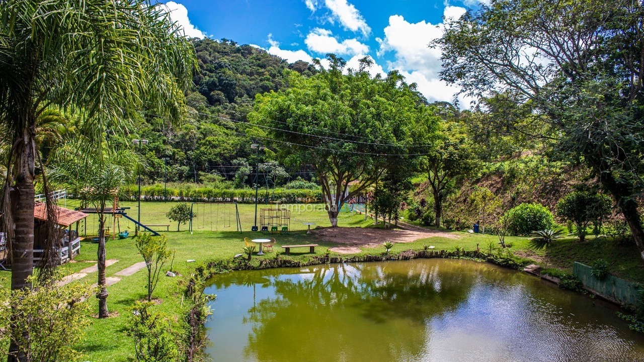 Granja para alquiler de vacaciones em Guararema (Freguesia da Escada)