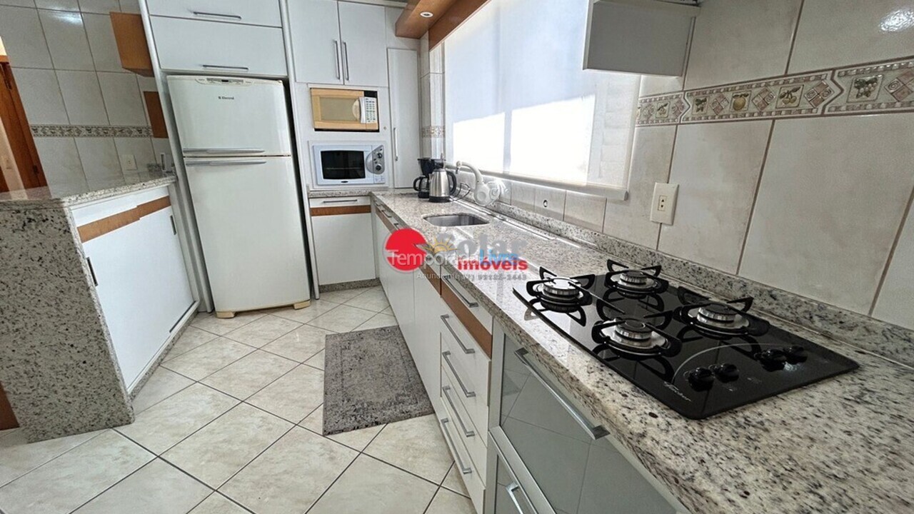 Apartment for vacation rental in Itapema (Meia Praia)