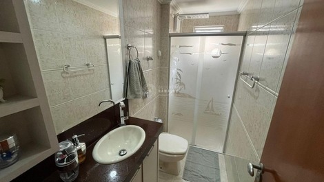 Saint Dennis: 2 bedrooms // barbecue // air conditioning // wifi