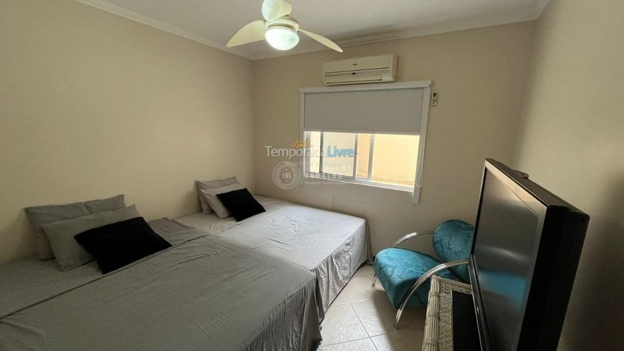 Apartment for vacation rental in Balneário Camboriú (Praia Central)