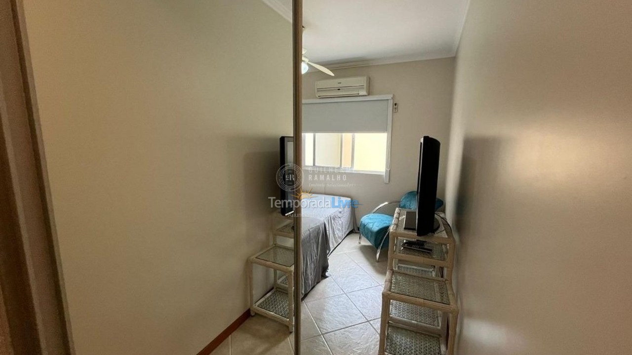 Apartment for vacation rental in Balneário Camboriú (Praia Central)