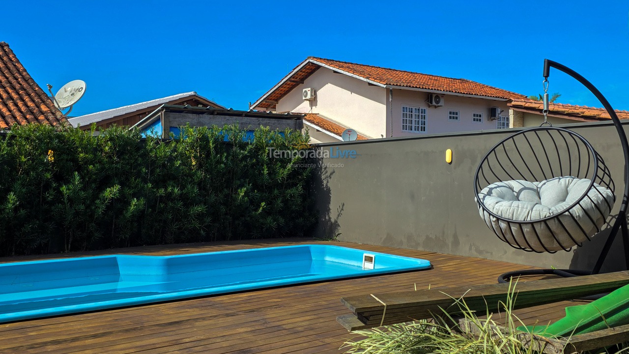 Casa para aluguel de temporada em São Francisco do Sul (Itaguaçu)