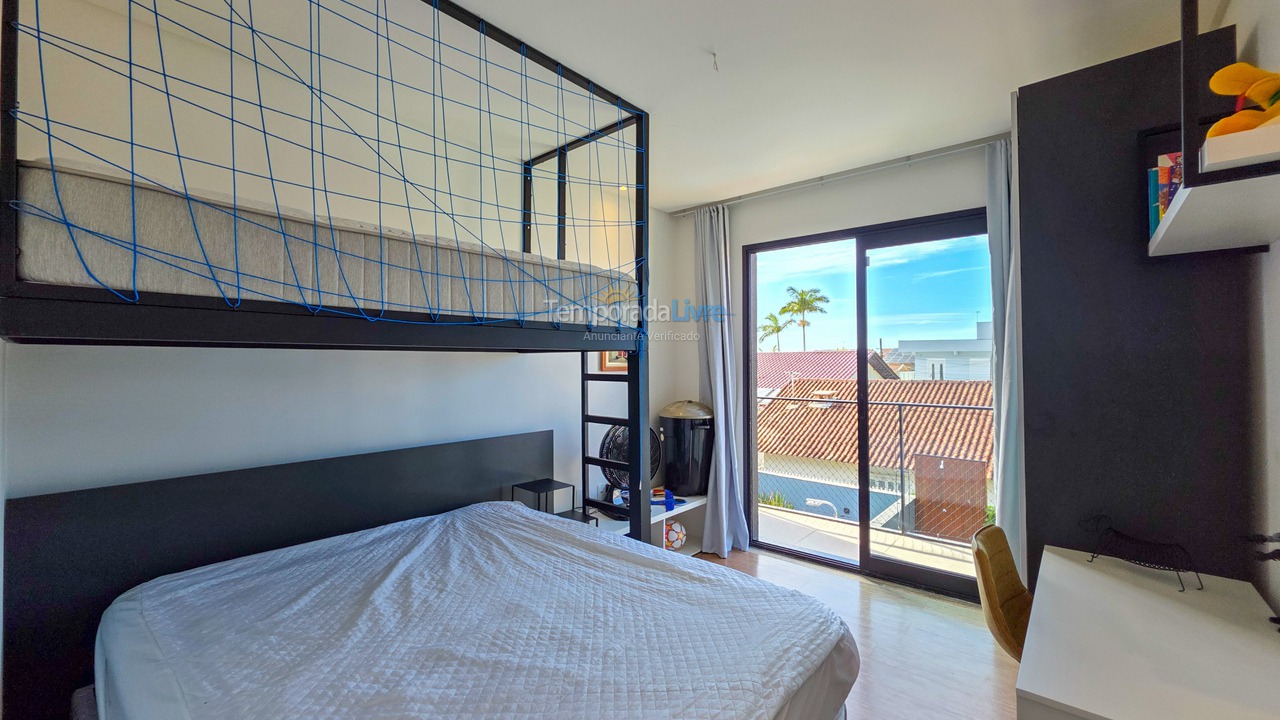 Casa para aluguel de temporada em São Francisco do Sul (Itaguaçu)