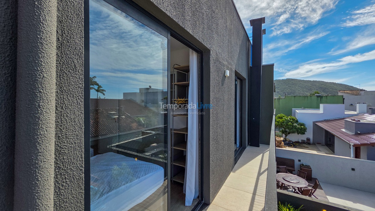 Casa para aluguel de temporada em São Francisco do Sul (Itaguaçu)