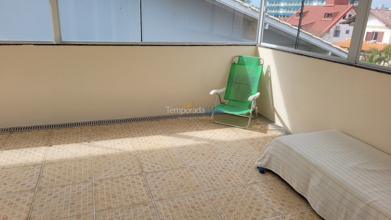 Casa para aluguel de temporada em Florianopolis (Praia dos Ingleses)