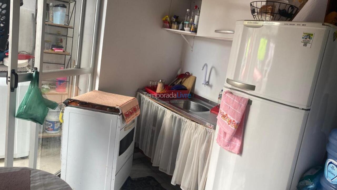 Apartamento para aluguel de temporada em Navegantes (Gravatá)