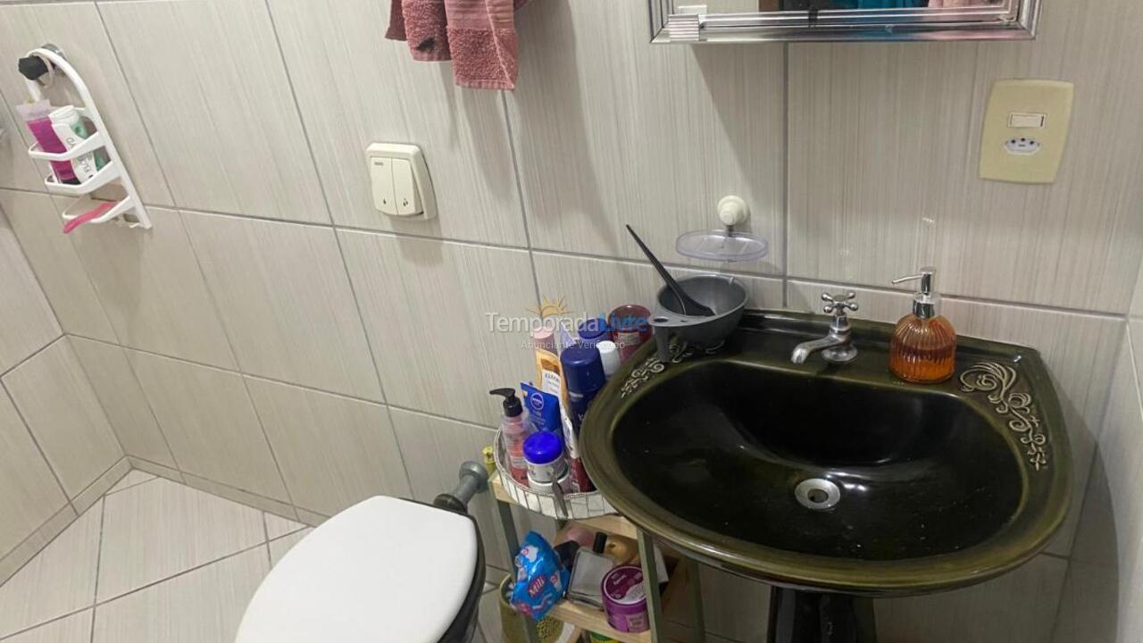 Apartamento para aluguel de temporada em Navegantes (Gravatá)