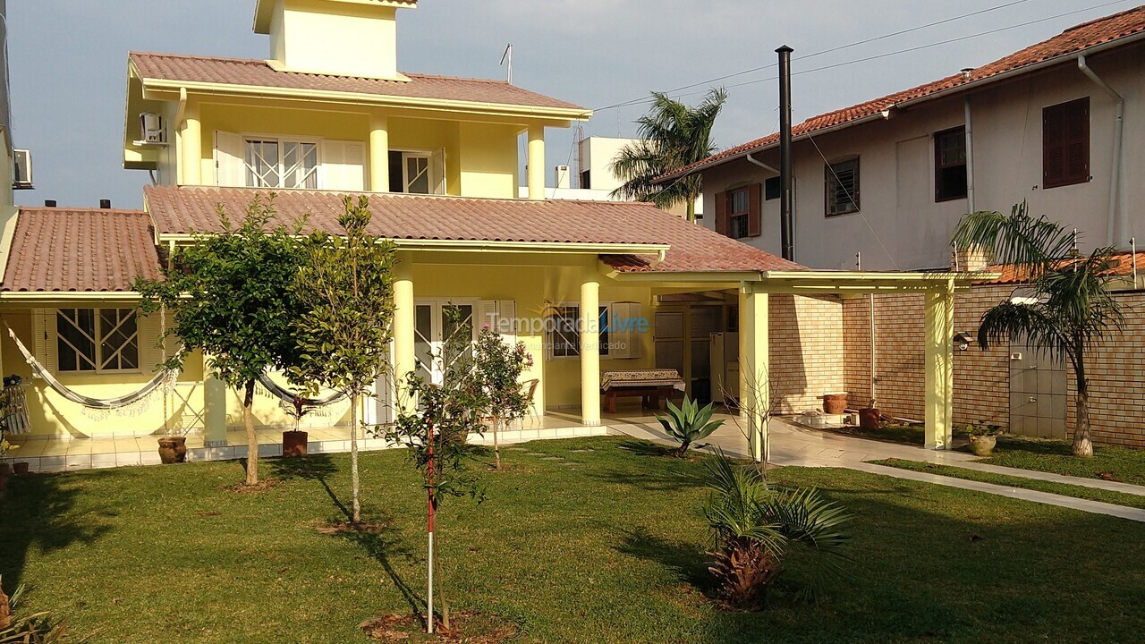 Casa para alquiler de vacaciones em Florianópolis (Cachoeira do Bom Jesus)