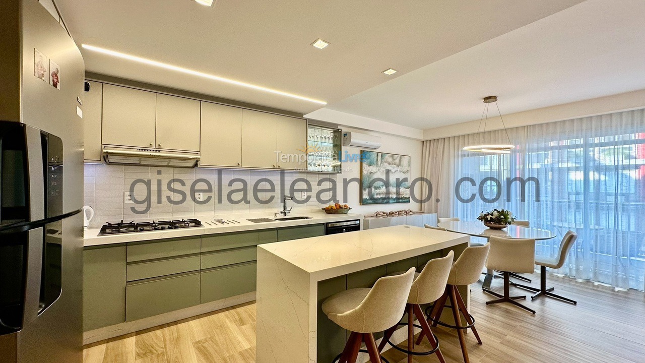 Apartamento para aluguel de temporada em Florianopolis (Jurerê Internacional)