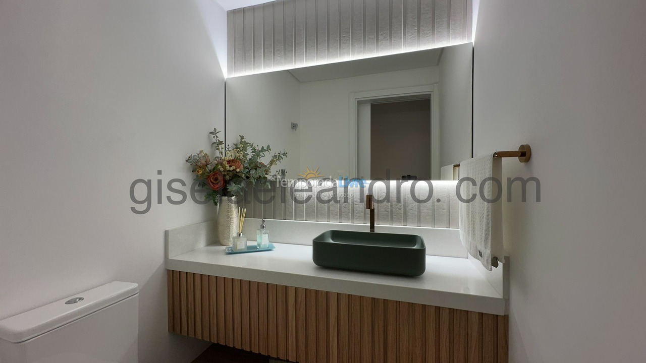 Apartamento para aluguel de temporada em Florianopolis (Jurerê Internacional)