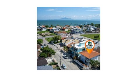 Casa de 5 dormitorios en la playa de Zimbros