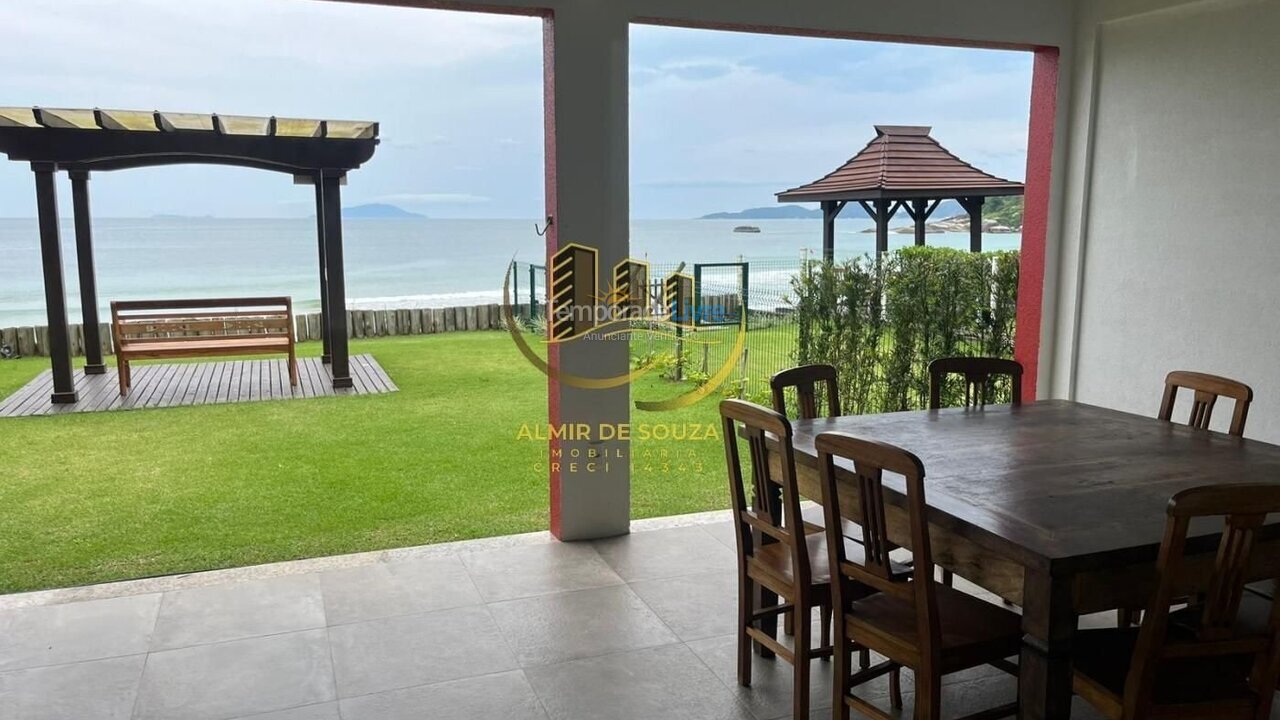 Casa para aluguel de temporada em Bombinhas (Ilhas)