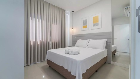 Seafront Apartment - 2 adults and 2 children