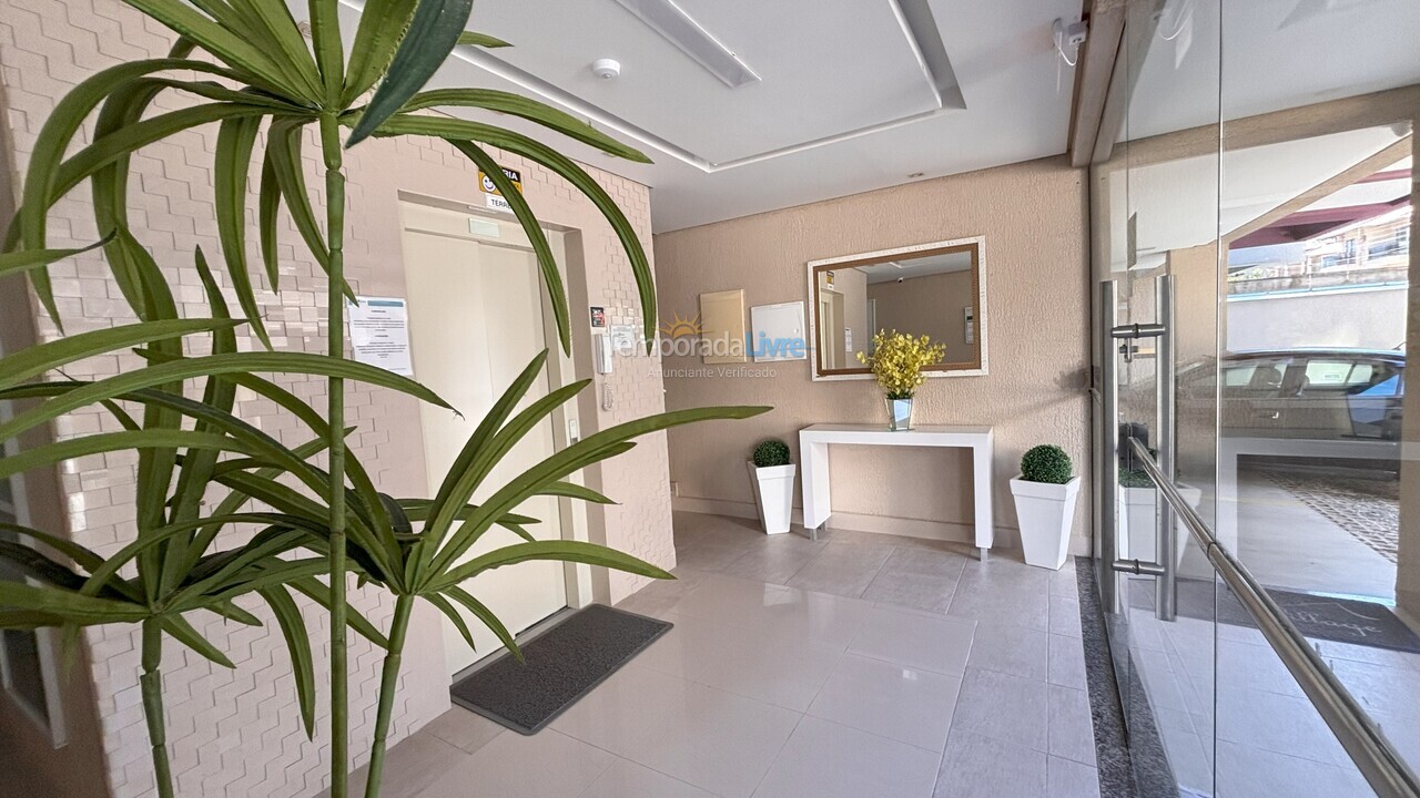 Apartamento para aluguel de temporada em Bombinhas (Praia de Bombas)