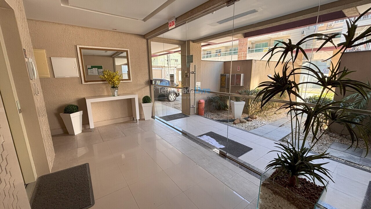 Apartment for vacation rental in Bombinhas (Praia de Bombas)