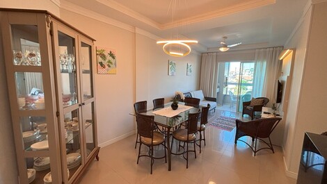 2-BEDROOM APARTMENT A FEW METERS FROM THE SEA IN BOMBAS