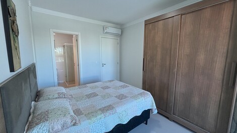 2-BEDROOM APARTMENT A FEW METERS FROM THE SEA IN BOMBAS