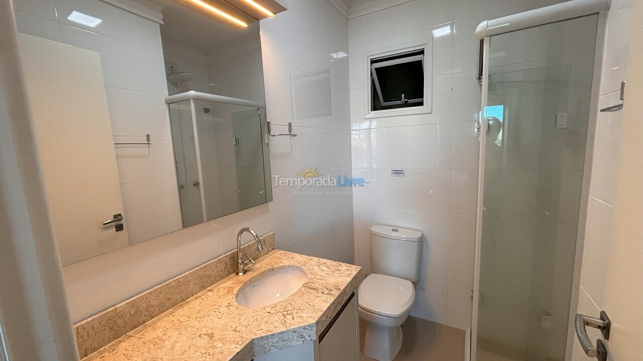 Apartment for vacation rental in Bombinhas (Praia de Bombas)