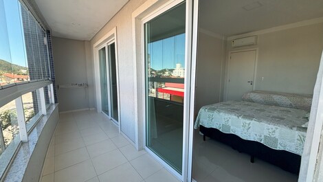 2-BEDROOM APARTMENT A FEW METERS FROM THE SEA IN BOMBAS