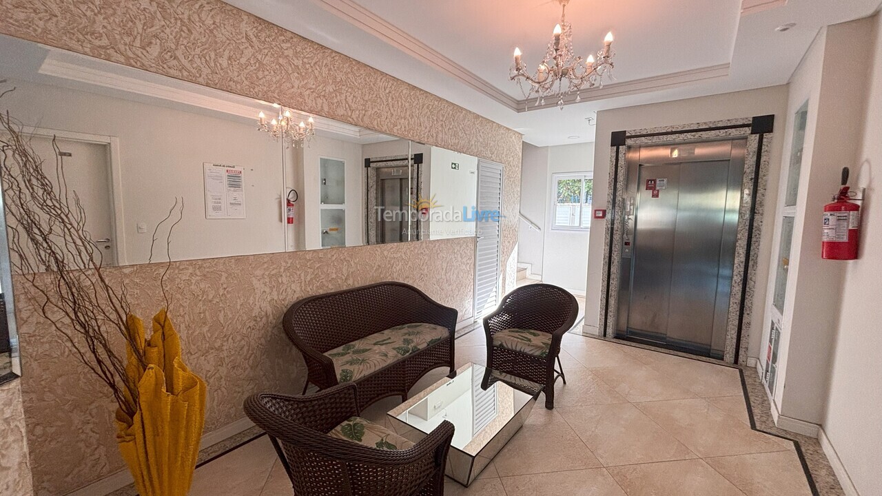 Apartment for vacation rental in Bombinhas (Praia de Bombas)