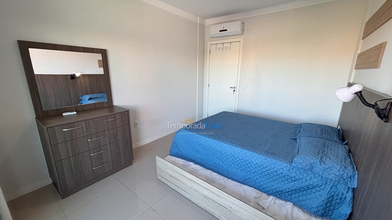 Apartment for vacation rental in Bombinhas (Praia de Bombas)