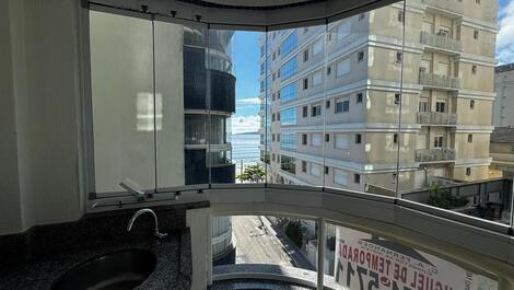 Pertinho da praia, bem mobiliado 1 suíte + 2 demi