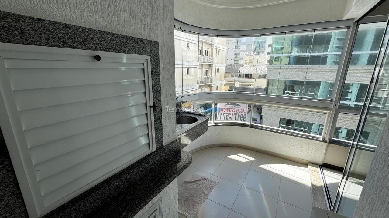 Apartamento para aluguel de temporada em Itapema (Meia Praia)