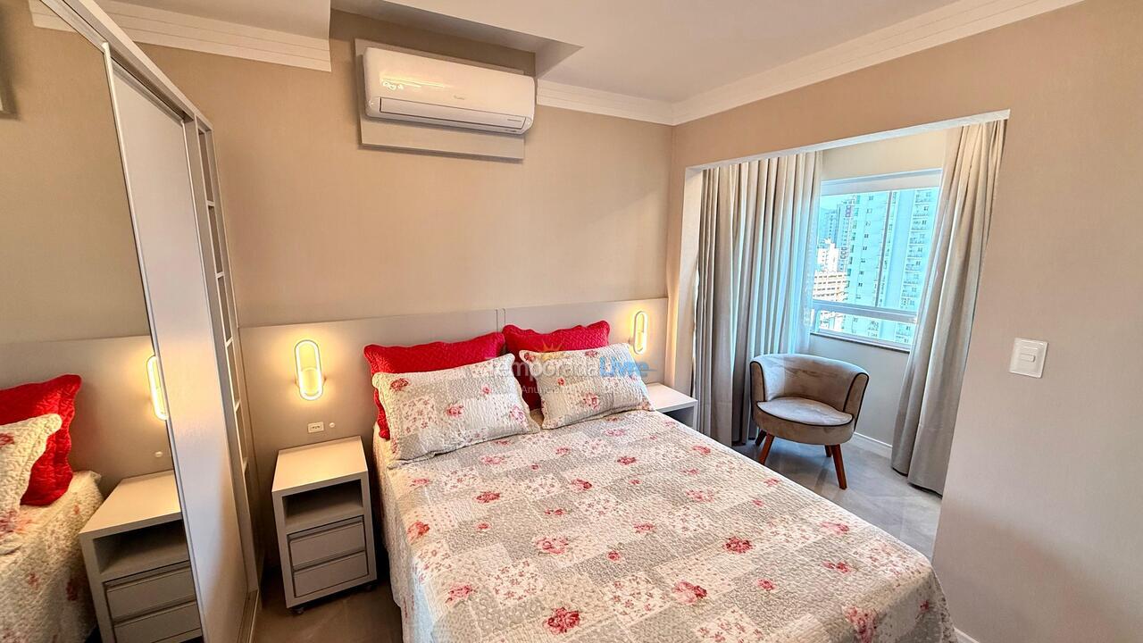 Apartment for vacation rental in Balneário Camboriú (Centro)