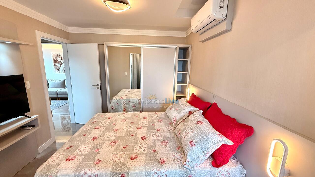 Apartment for vacation rental in Balneário Camboriú (Centro)