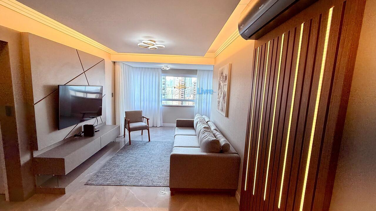 Apartment for vacation rental in Balneário Camboriú (Centro)