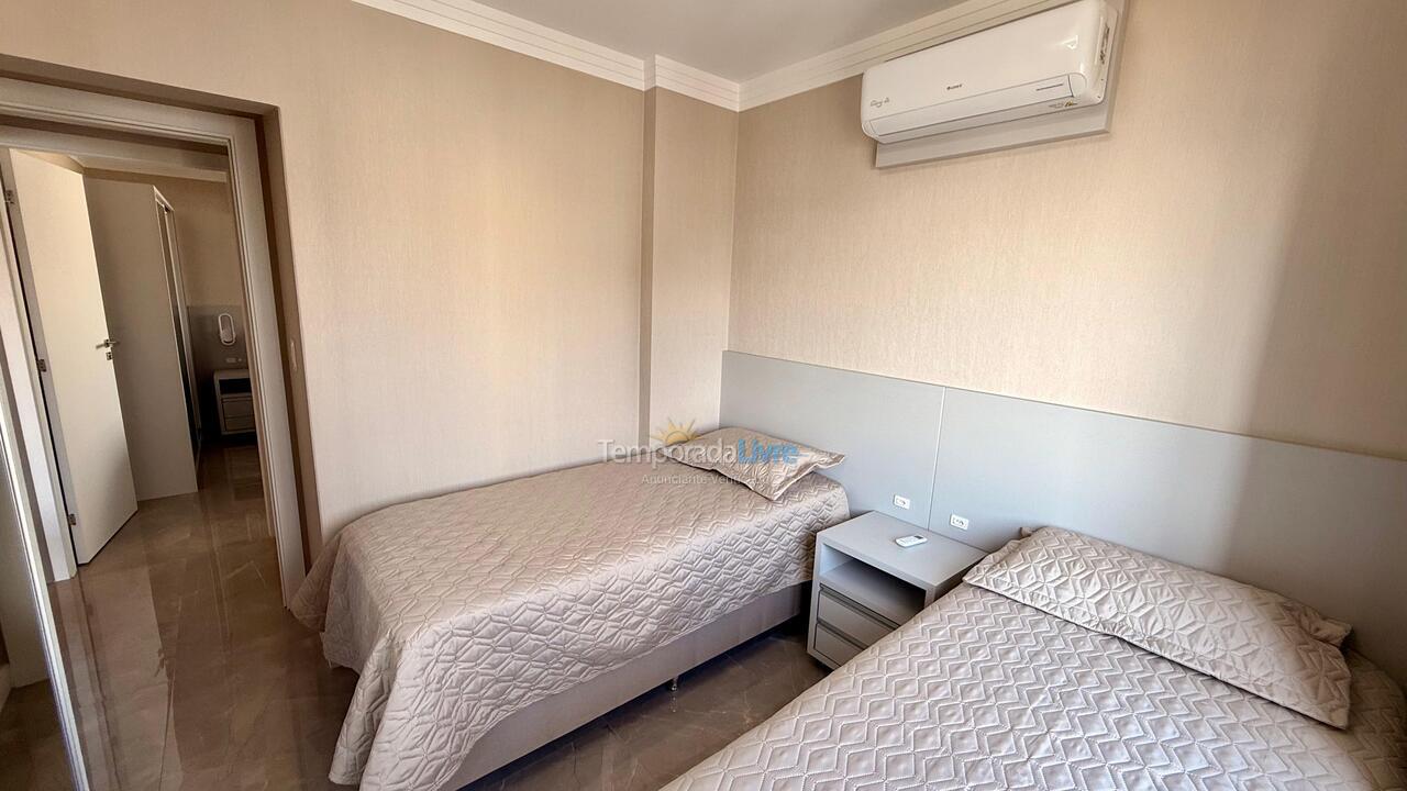 Apartment for vacation rental in Balneário Camboriú (Centro)