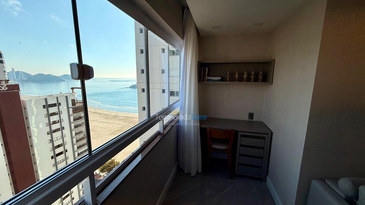 Apartment for vacation rental in Balneário Camboriú (Centro)