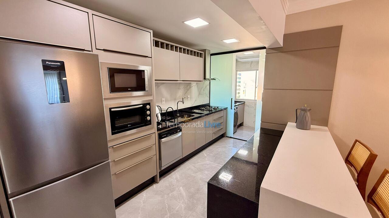 Apartment for vacation rental in Balneário Camboriú (Centro)