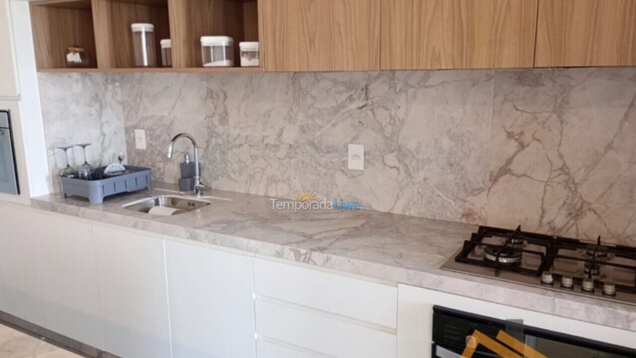 Apartamento para aluguel de temporada em Florianopolis (Jurerê Internacional)