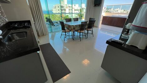 Beautiful penthouse with sea view in Mariscal