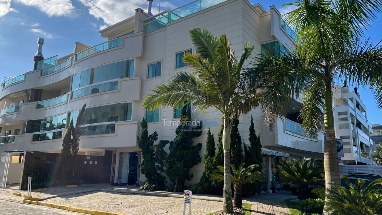 Apartment for vacation rental in Bombinhas (Mariscal)