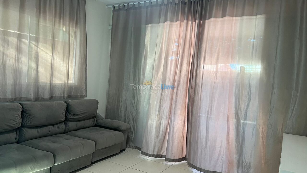 Casa para aluguel de temporada em Bombinhas (Canto Grande)