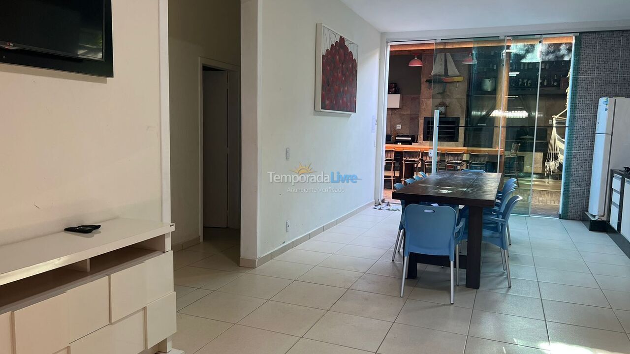 Casa para aluguel de temporada em Bombinhas (Canto Grande)