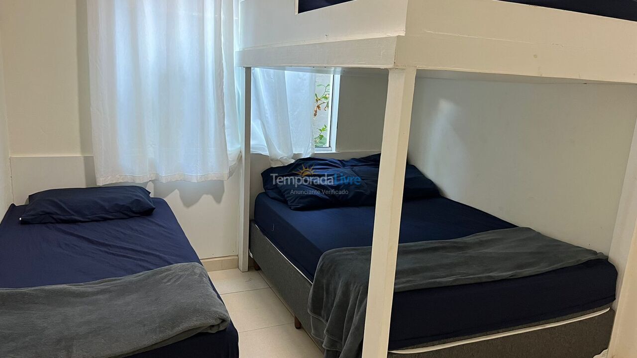 Casa para aluguel de temporada em Bombinhas (Canto Grande)