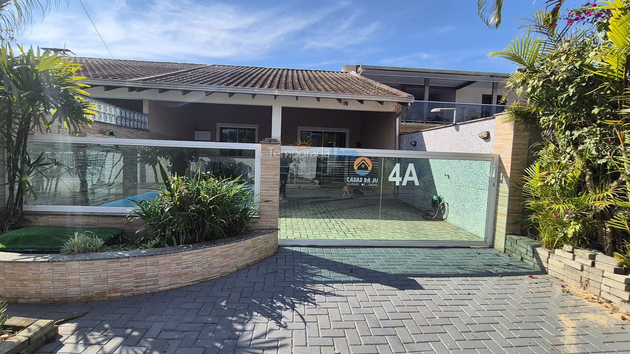 House for vacation rental in Pontal do Paraná (Ipanema)