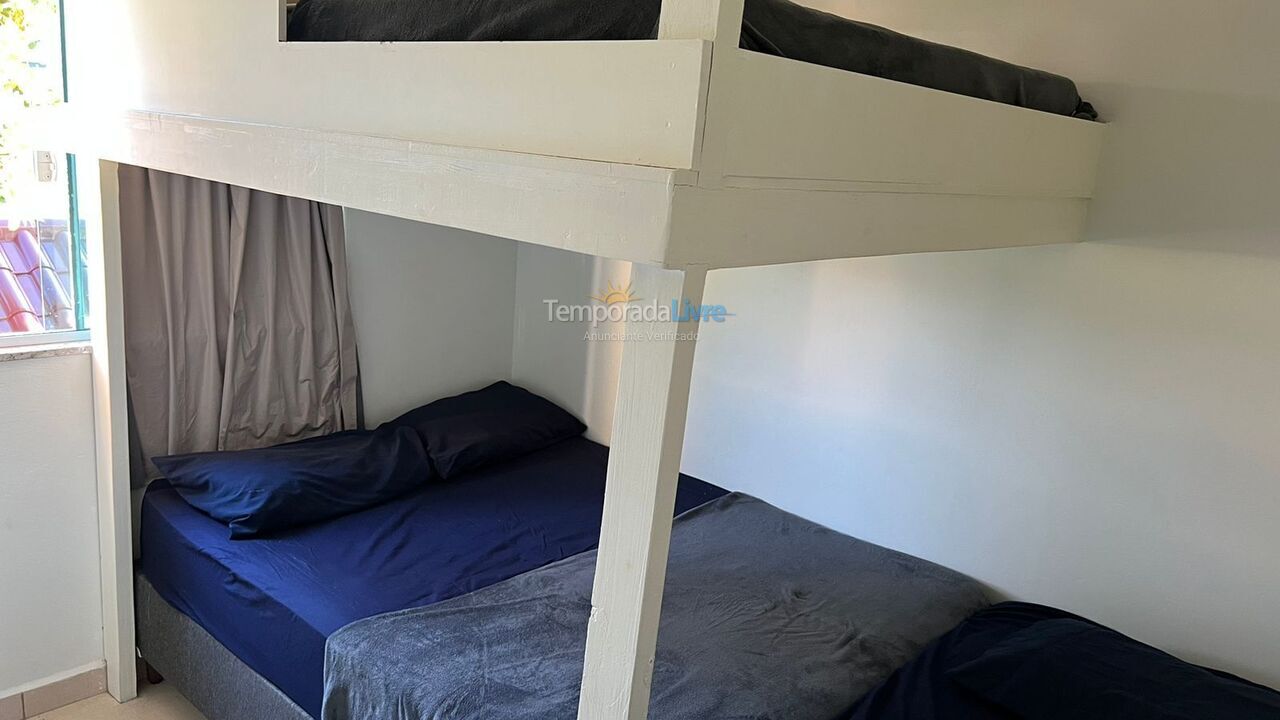 Casa para aluguel de temporada em Bombinhas (Canto Grande)