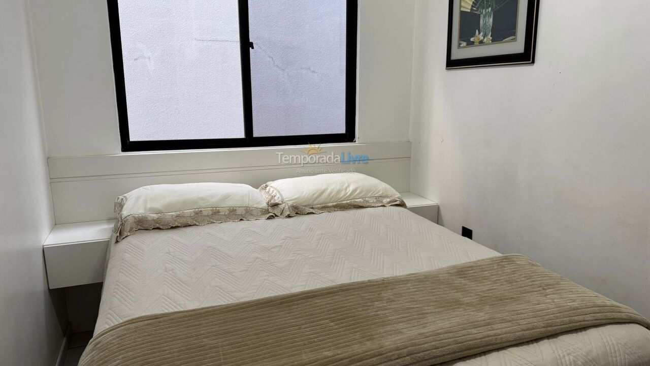 Apartamento para alquiler de vacaciones em Itapema (Meia Praia)