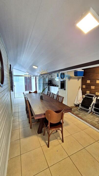 Casa para alquiler de vacaciones em Bombinhas (Canto Grande)