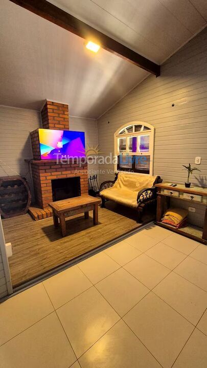 Casa para alquiler de vacaciones em Bombinhas (Canto Grande)