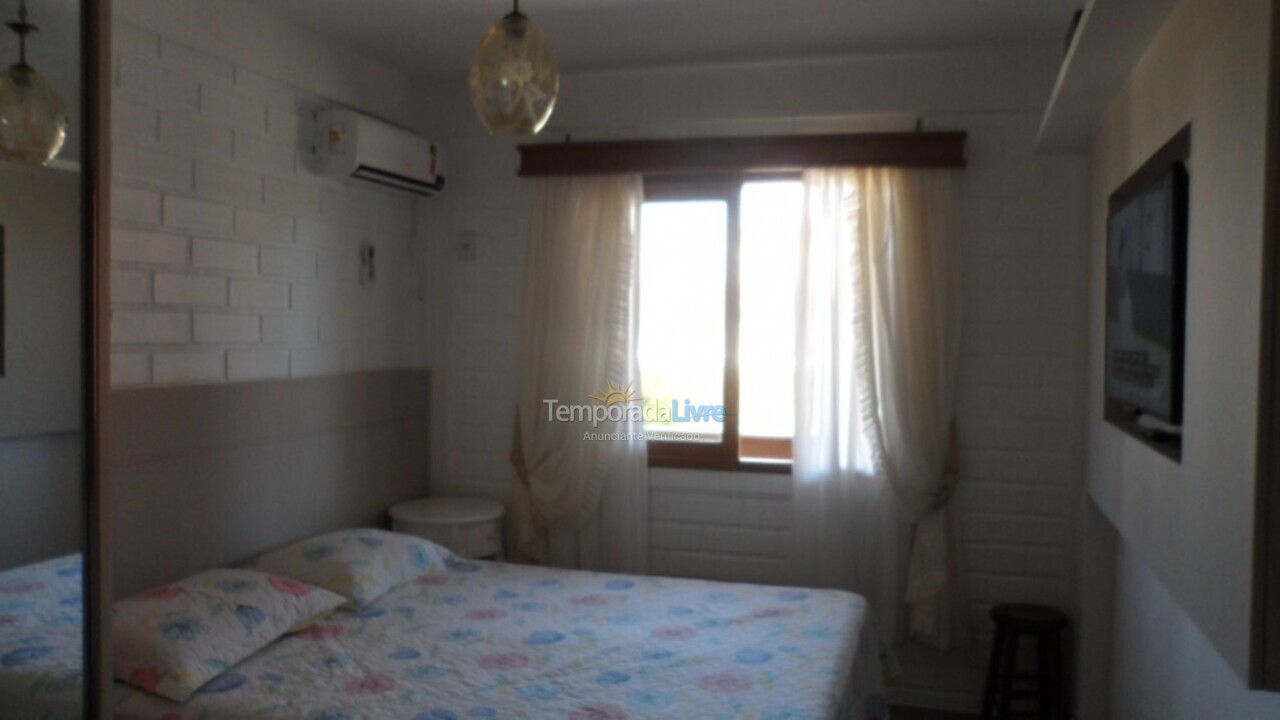 Casa para aluguel de temporada em Florianopolis (Praia dos Ingleses)