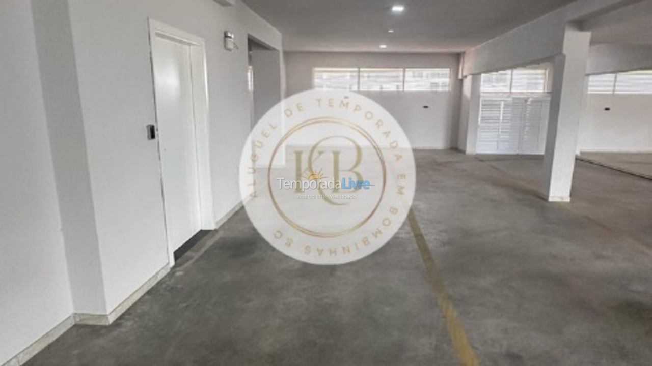 Apartment for vacation rental in Bombinhas (Canto Grande)