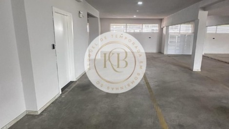 Apartment in a gated community with swimming pool